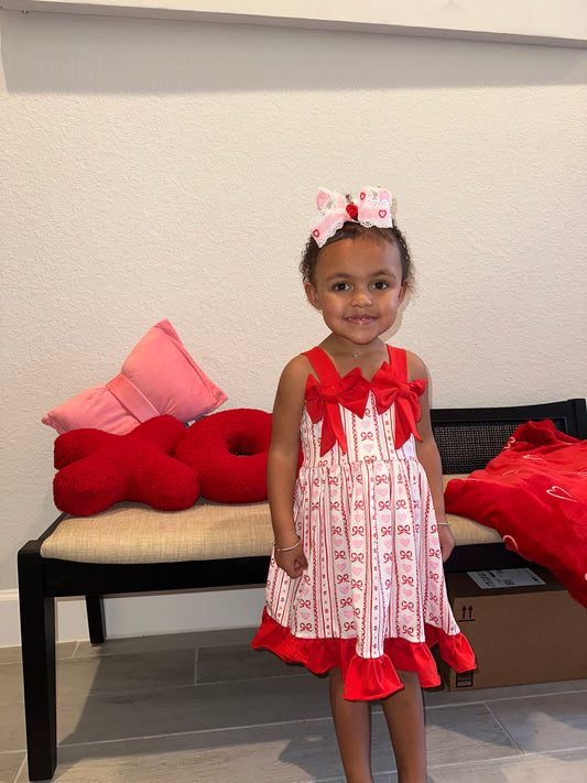 Sweetheart bow dress